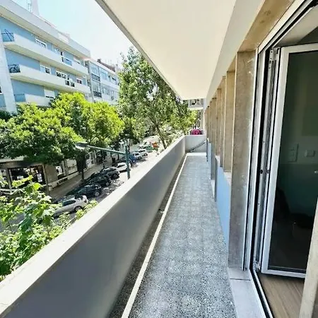 Crespo Flat Next To Avenida Liberdade Location Apartment