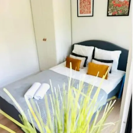 Apartment Crespo Flat Next To Avenida Liberdade Location *