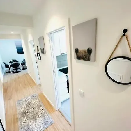 Crespo Flat Next To Avenida Liberdade Location * Lisbon