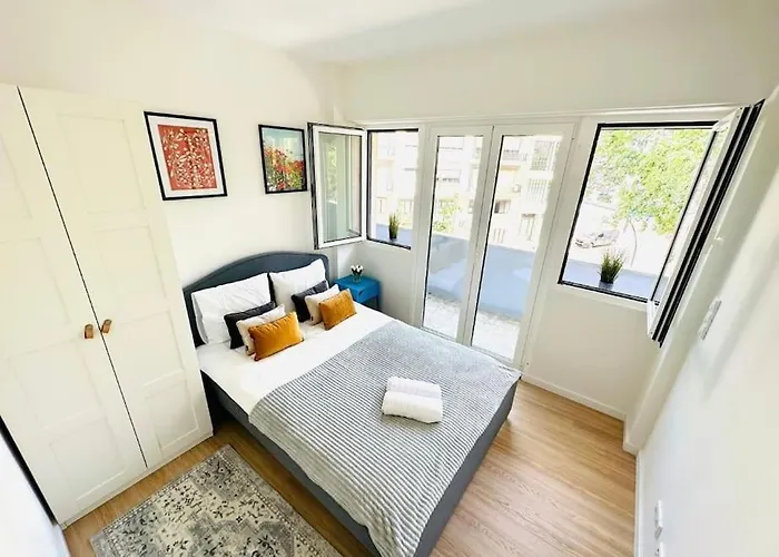 Crespo Flat Next To Avenida Liberdade Location