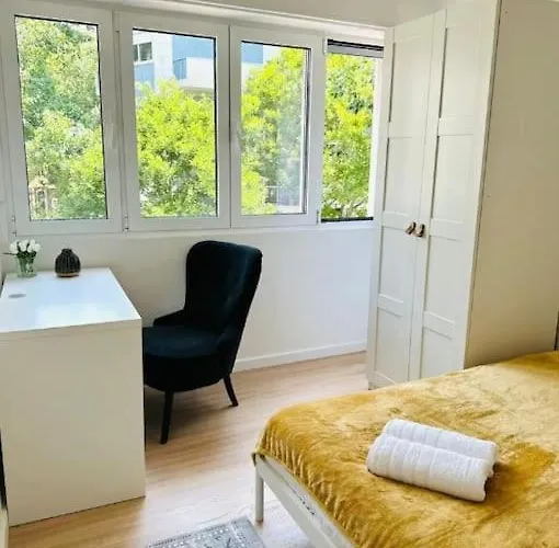 Crespo Flat Next To Avenida Liberdade Location Апартаменты *