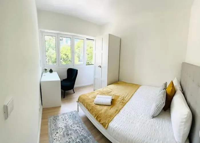 Апартаменты Crespo Flat Next To Avenida Liberdade Location Лиссабон