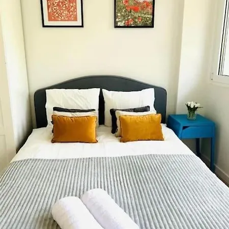 Crespo Flat Next To Avenida Liberdade Location Apartment Lissabon